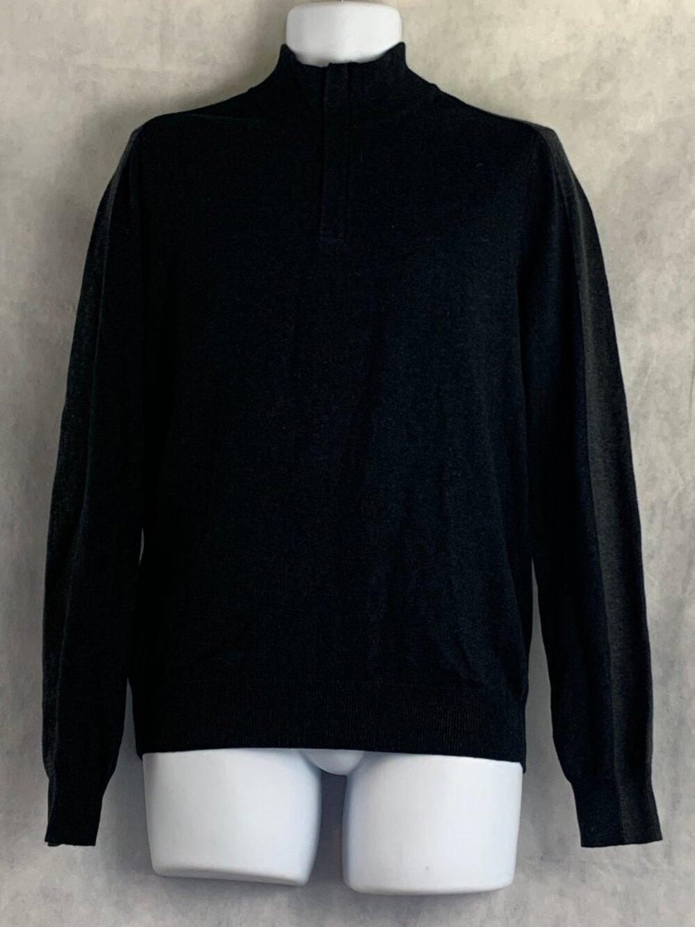 Perry Ellis Men's Colorblock 1/4 Zip Cotton Blend Sweater, Black Heather, Small